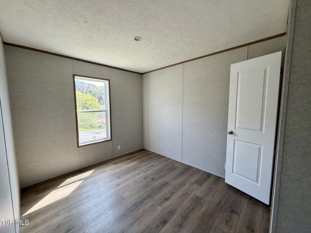 103 Bell Avenue, Appalachia, VA 24216