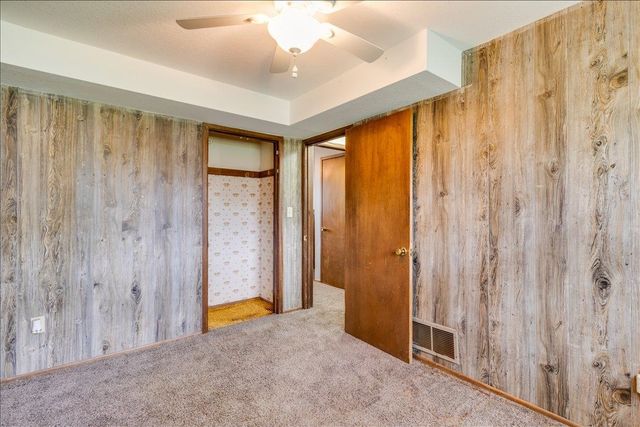 400 N Hickory, Valley Center, KS 67147