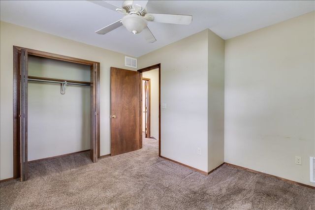 400 N Hickory, Valley Center, KS 67147