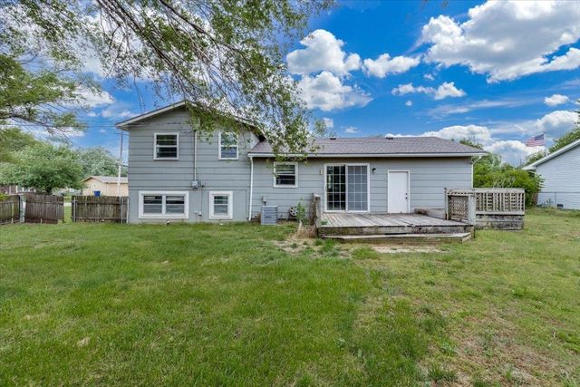400 N Hickory, Valley Center, KS 67147