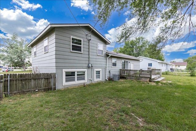 400 N Hickory, Valley Center, KS 67147