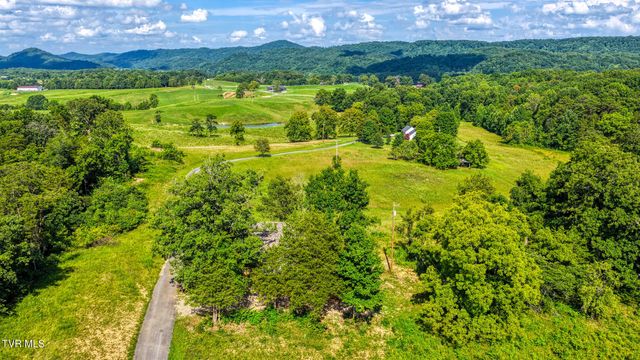 148 Walker Cemetery Road, Bulls Gap, TN 37711