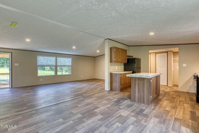 148 Walker Cemetery Road, Bulls Gap, TN 37711