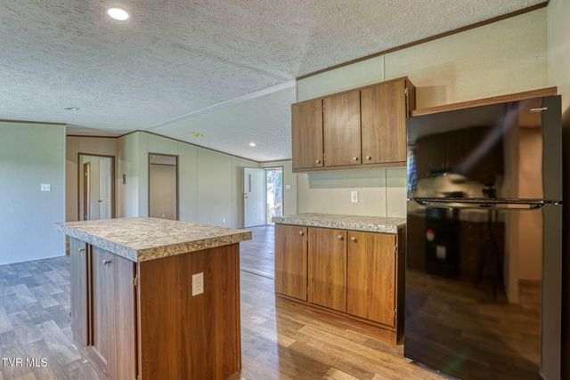 148 Walker Cemetery Road, Bulls Gap, TN 37711