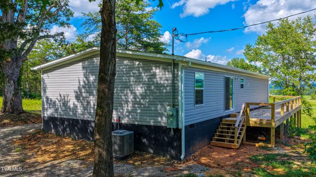 148 Walker Cemetery Road, Bulls Gap, TN 37711