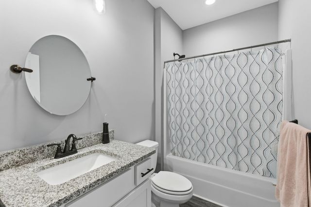 694 Nels Adams Rd, Dickson, TN 37055