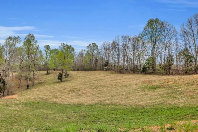 694 Nels Adams Rd, Dickson, TN 37055