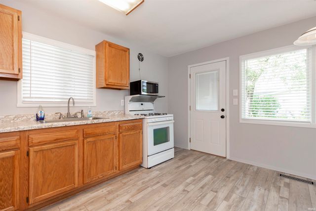 15610 Hamilton Street, Granger, IN 46530