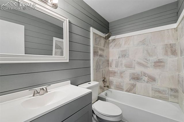 625 Brinn Court, Colorado Springs, CO 80911