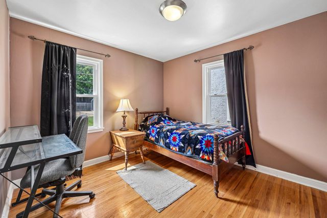 2920 Florida Avenue S, Saint Louis Park, MN 55426