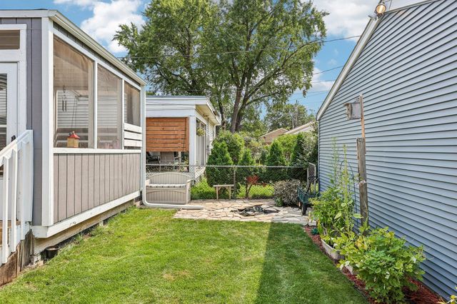 2920 Florida Avenue S, Saint Louis Park, MN 55426