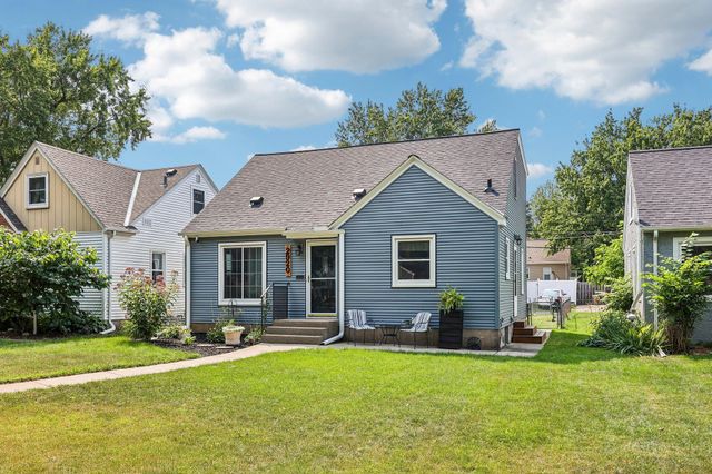 2920 Florida Avenue S, Saint Louis Park, MN 55426