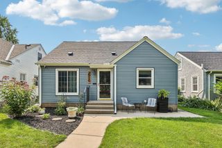 2920 Florida Avenue S, Saint Louis Park, MN 55426