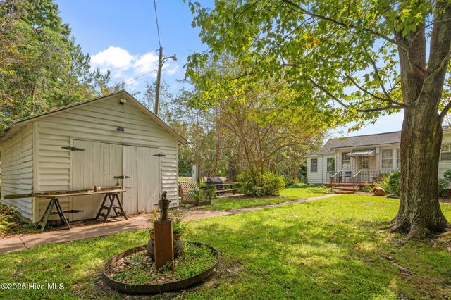 4961 Kelly Road, Bath, NC 27808