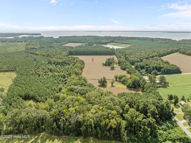 4961 Kelly Road, Bath, NC 27808