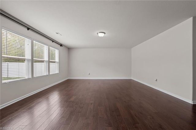 3423 Anita Glen Drive, Greensboro, NC 27405