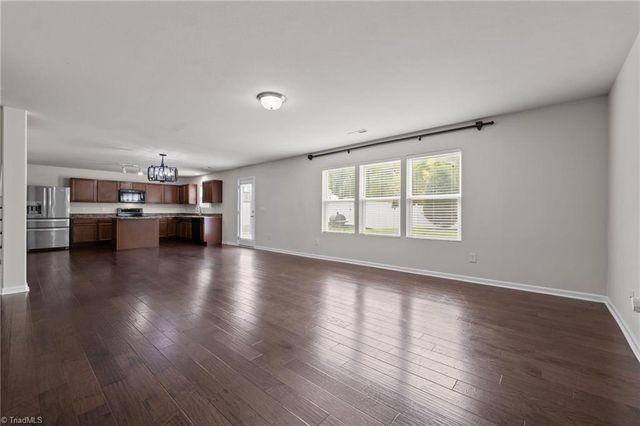 3423 Anita Glen Drive, Greensboro, NC 27405