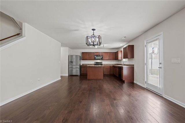 3423 Anita Glen Drive, Greensboro, NC 27405