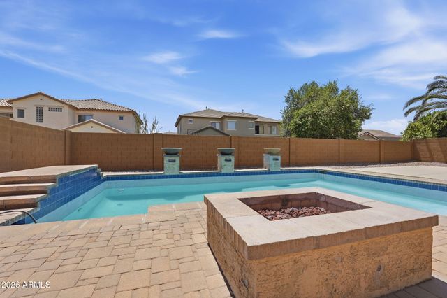 14325 W BANFF Lane, Surprise, AZ 85379