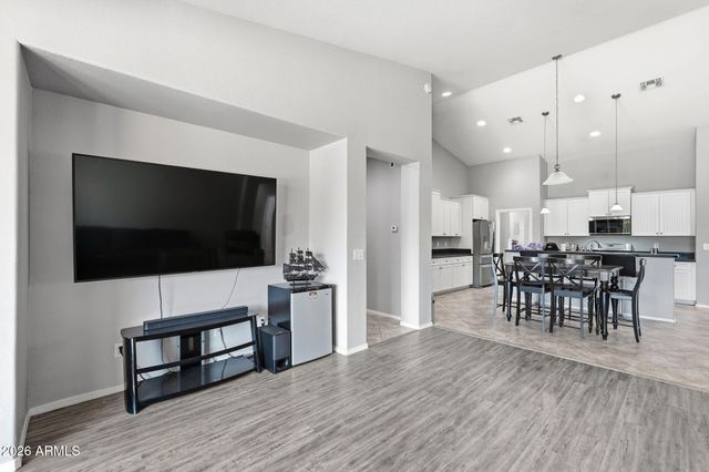 14325 W BANFF Lane, Surprise, AZ 85379