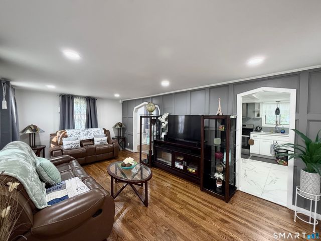 162 Sheppard Street, Stratford, CT 06614