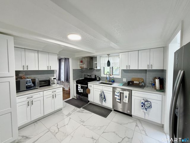 162 Sheppard Street, Stratford, CT 06614