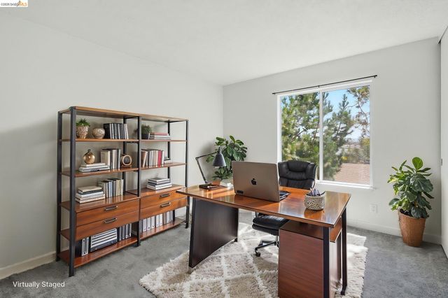 955 Shorepoint Ct 208, Alameda, CA 94501