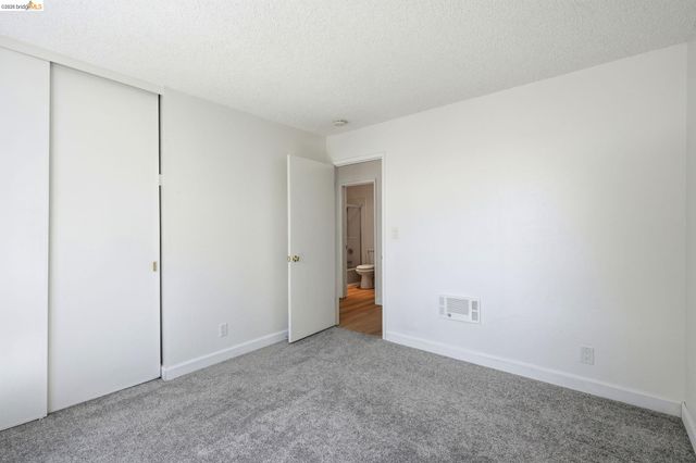 955 Shorepoint Ct 208, Alameda, CA 94501