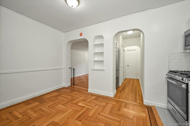 2685 Creston Avenue 1-E, Bronx, NY 10468