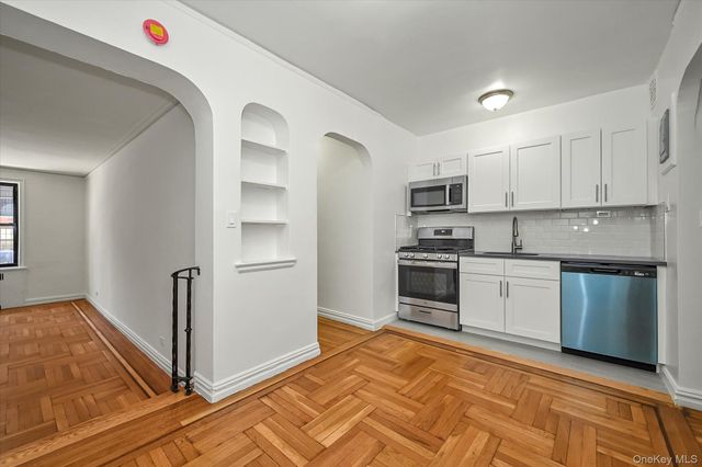 2685 Creston Avenue 1-E, Bronx, NY 10468