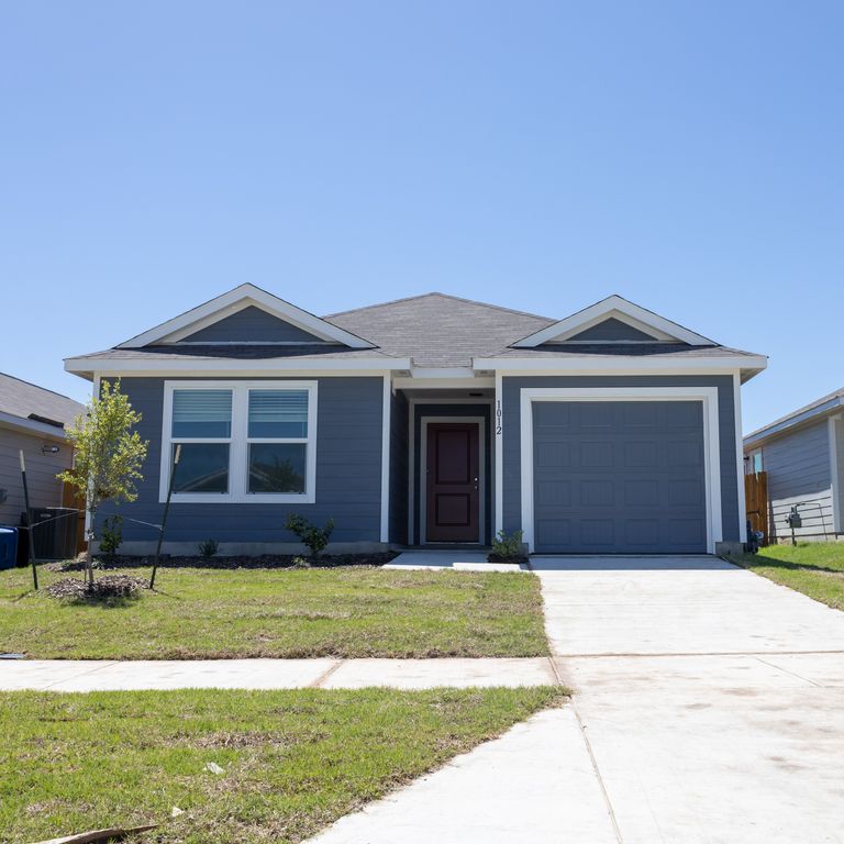 1012 Mountain Laurel Road, Princeton, TX 75407