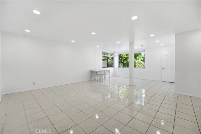 5301 Balboa Boulevard F7, Encino, CA 91316
