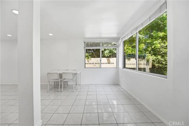 5301 Balboa Boulevard F7, Encino, CA 91316