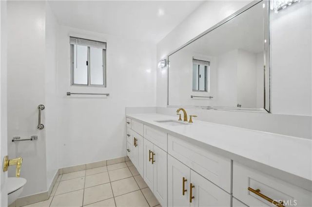 5301 Balboa Boulevard F7, Encino, CA 91316