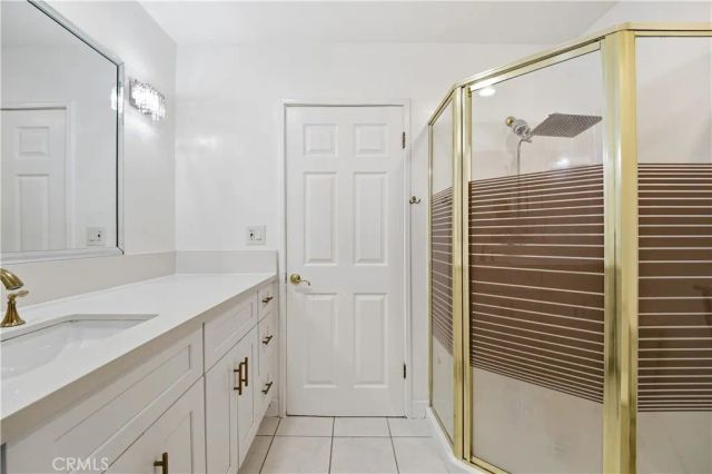 5301 Balboa Boulevard F7, Encino, CA 91316