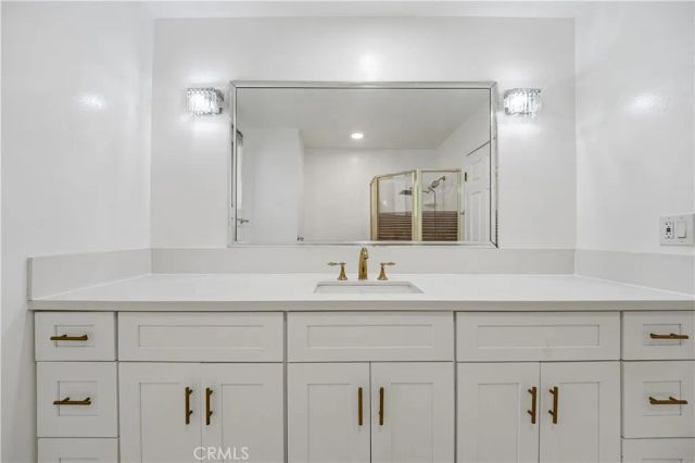 5301 Balboa Boulevard F7, Encino, CA 91316