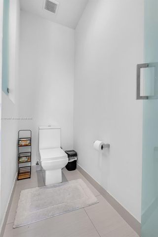 6348 NW 104th Ct, Doral, FL 33178