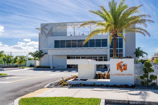 6348 NW 104th Ct, Doral, FL 33178