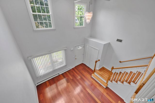 12 Diggins Court, South Windsor, CT 06074