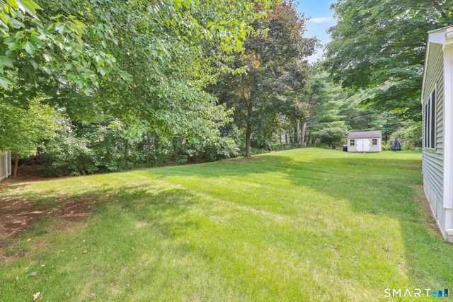 12 Diggins Court, South Windsor, CT 06074