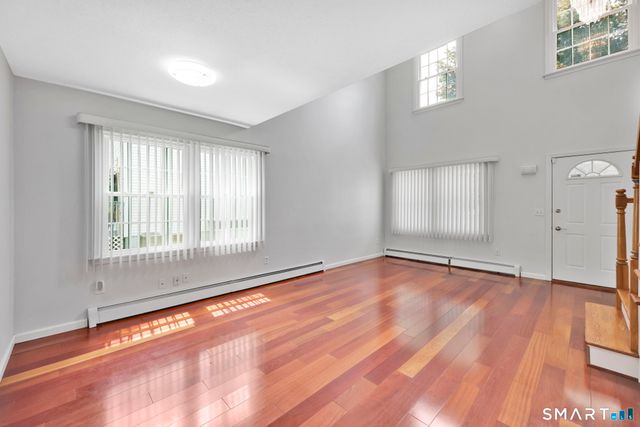 12 Diggins Court, South Windsor, CT 06074