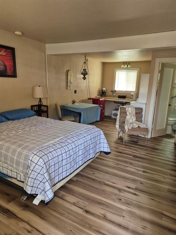 755 S Canyon Boulevard, John Day, OR 97845