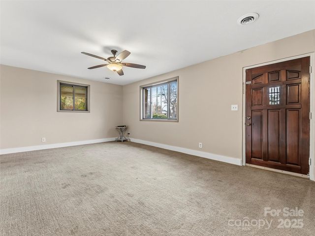 605 Dana Road, Hendersonville, NC 28792