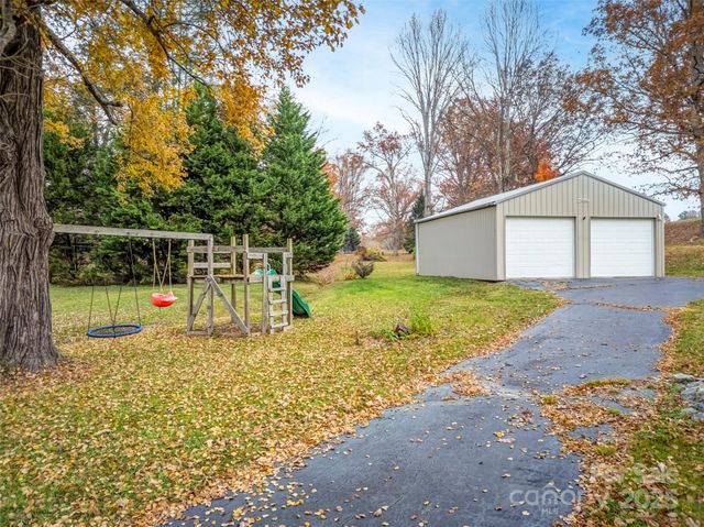 605 Dana Road, Hendersonville, NC 28792