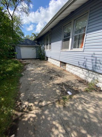 3886 Adams Street, Gary, IN 46408