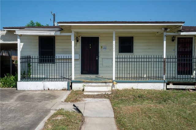 1524 ORMOND Dr, Corpus Christi, TX 78415