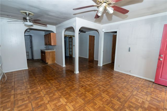 1524 ORMOND Dr, Corpus Christi, TX 78415