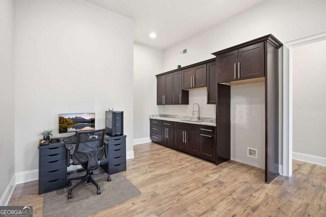 110 Peninsula Way, Dawsonville, GA 30534