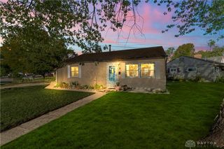 5 Marchmont Drive, Fairborn, OH 45324