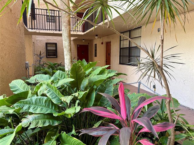 3590 Blue Lake Drive 104, Pompano Beach, FL 33064